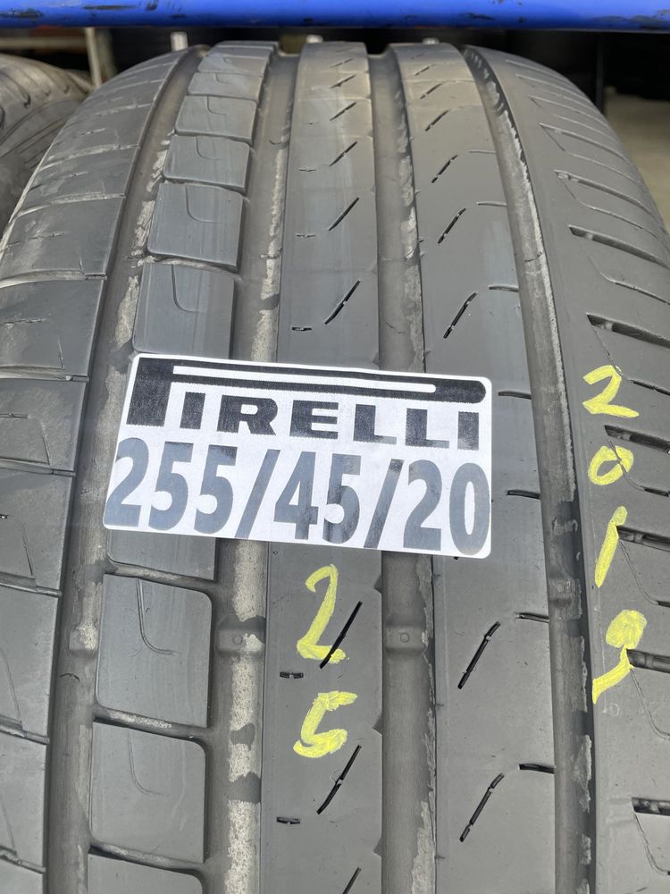 255/45/20 Pirelli