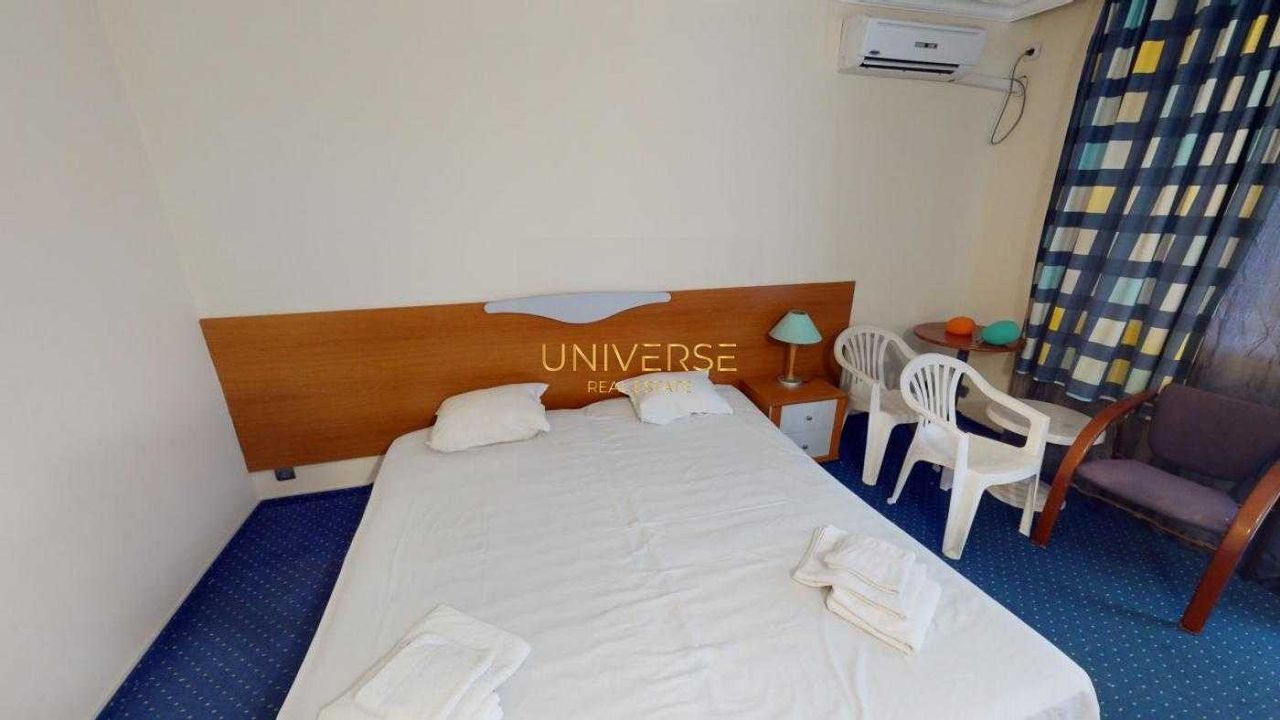 Продава се Едностаен апартамент в Несебър - 38 кв.м за 1250 €/кв.м - Снимка #4