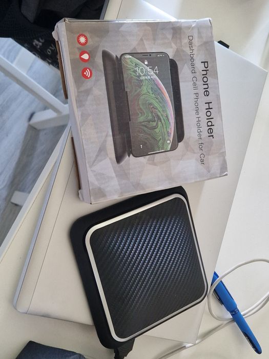 Suport auto pentru telefon nou