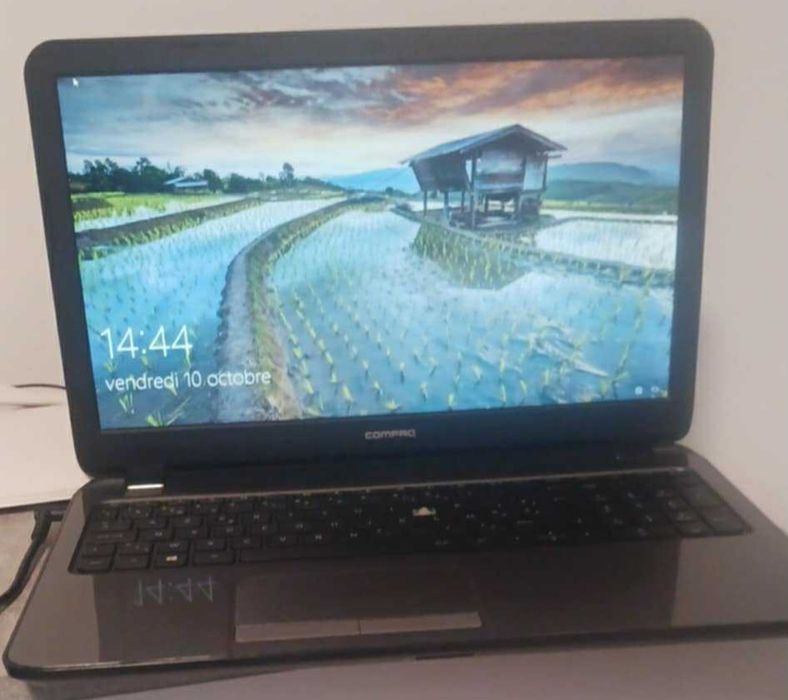 Laptop HP Compaq 15