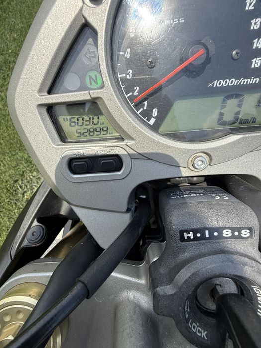 Vand Hornet 600cc