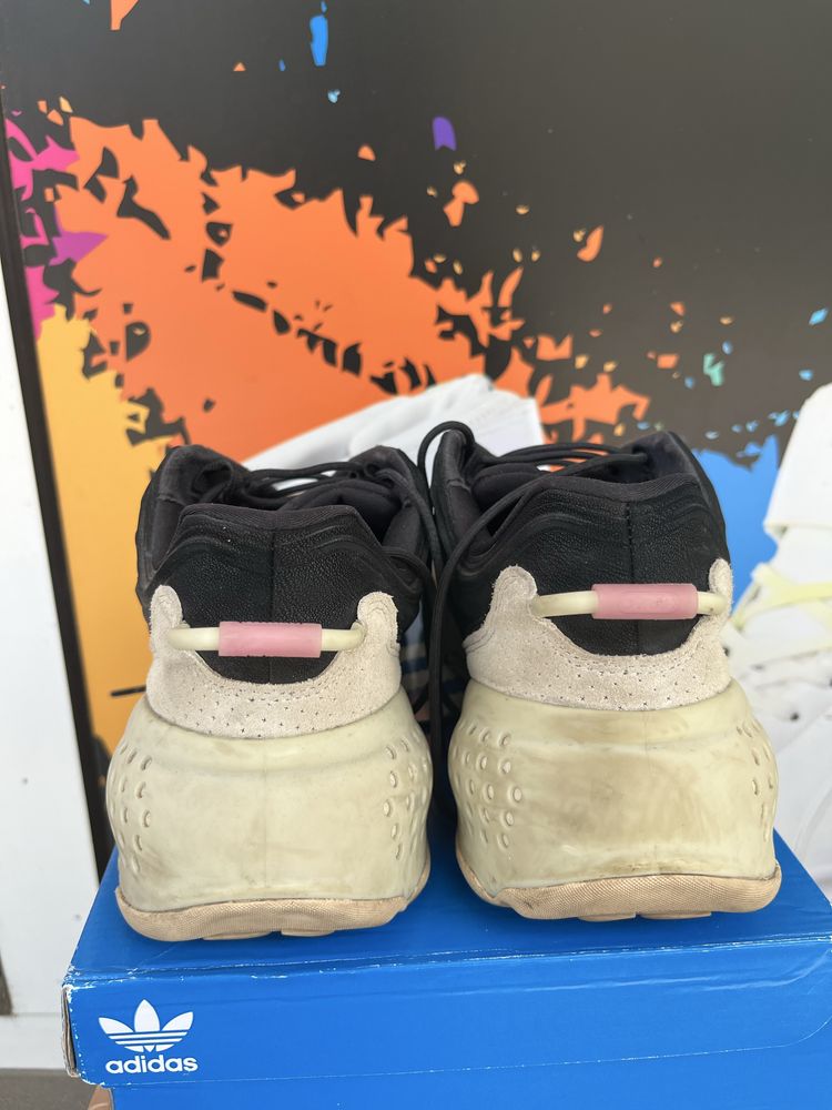 Маратонки Adidas