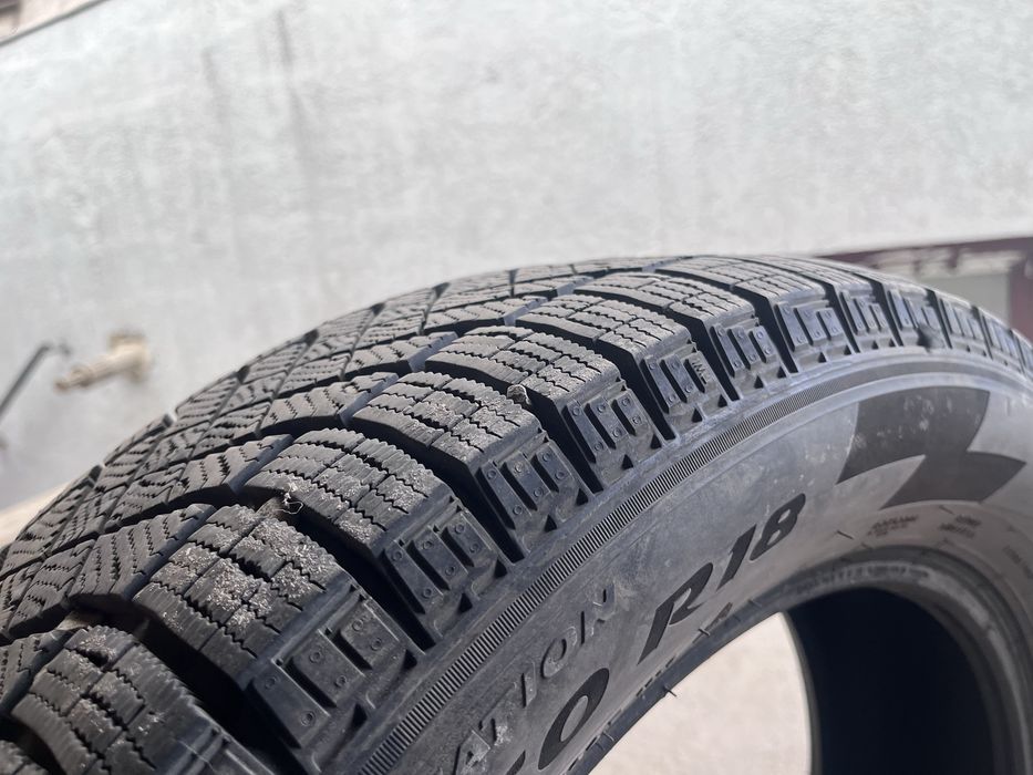 Комплект зимних шин pirelli