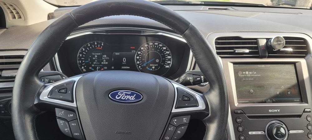 FORD MONDEO 5, Panoramic, Faruri LED,  Full Piele, Subwoofer 12 boxe