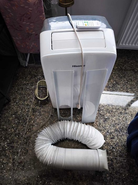 Vand aparat de clima portabila HISENSE 12000 BTU