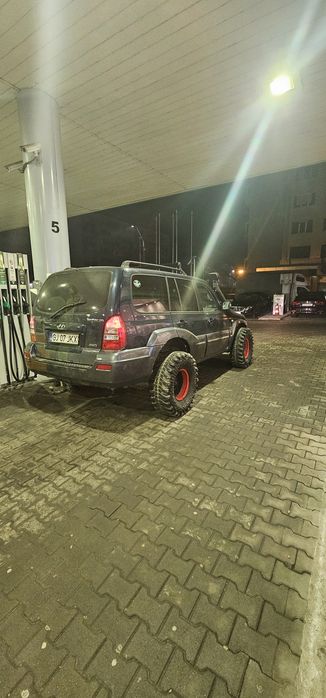 Hyundai Terracan OffRoad 4X4 A/T 35 uri Fiscal 3.5T pe c
