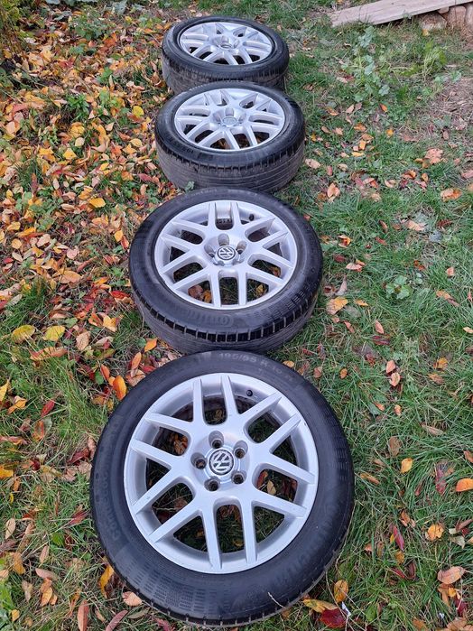 Jante aliaj R16 cu tot cu cauciucuri vară vw golf 4, bora, skoda, audi