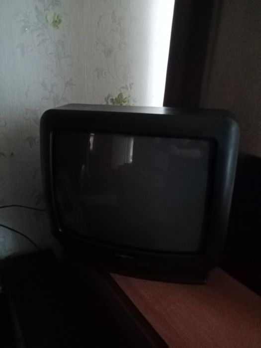 Отдам даром телевизор
