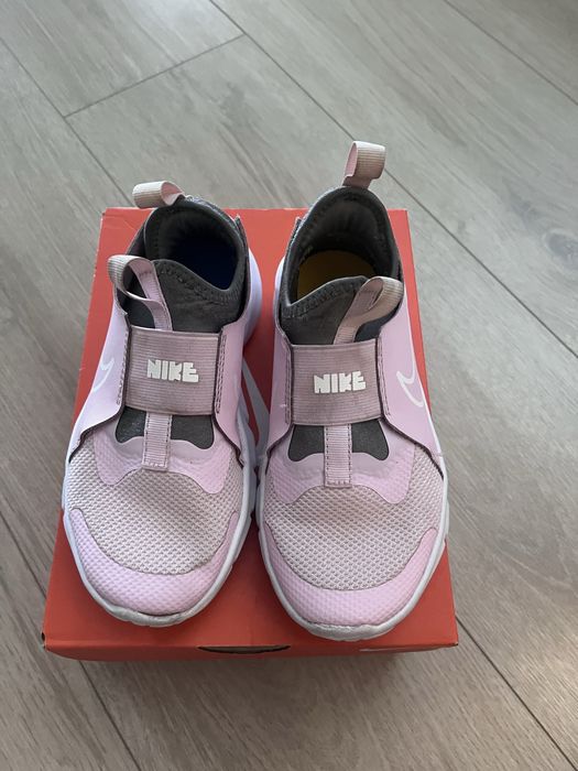 Adidasi Nike flex runner marimea 30