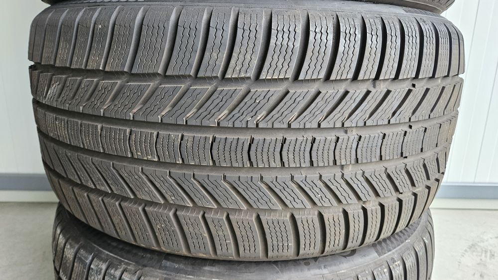 Anvelope iarna 275 40 18 - 245 45 18 Continental
