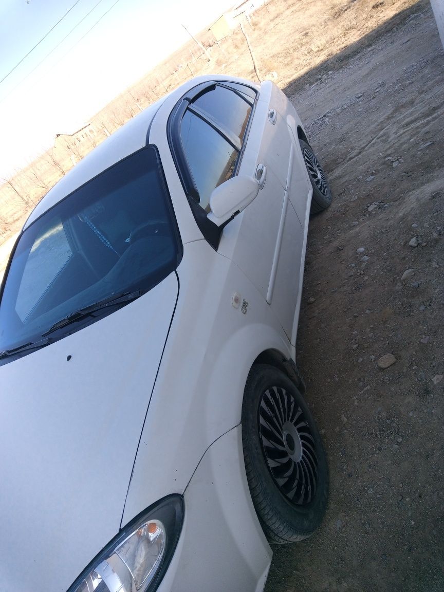 Chevrolet gentra
