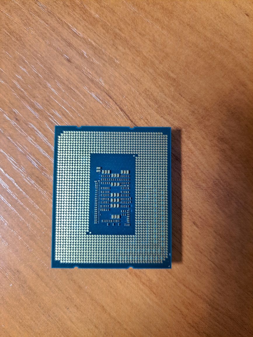 Процессор i5 12400f