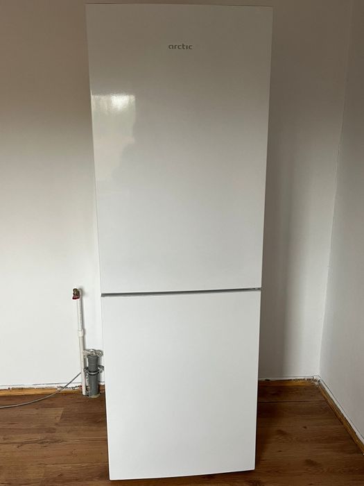 Combina frigorifica Arctic