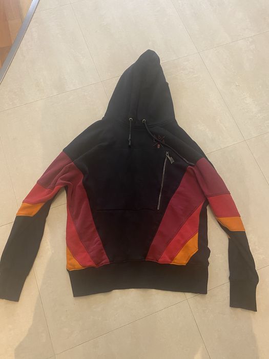 Luda много рядък суичър