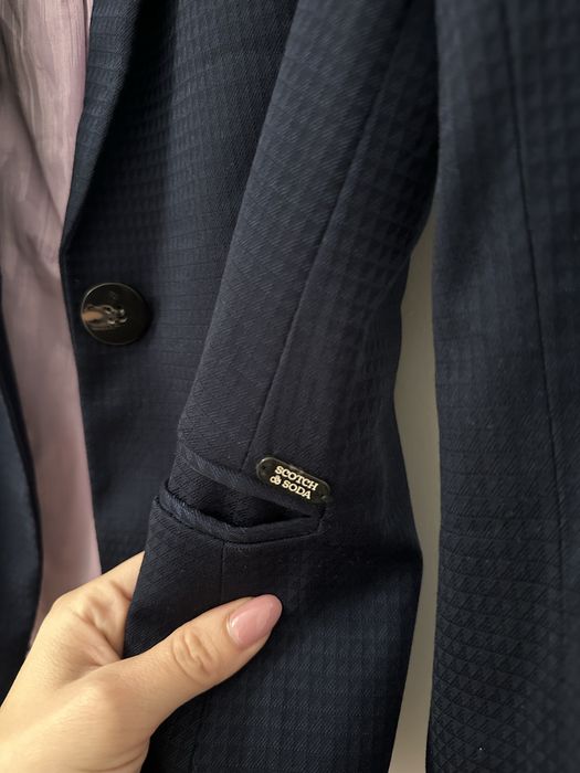 Scotch & Soda дамско вталено късо сако XS размер