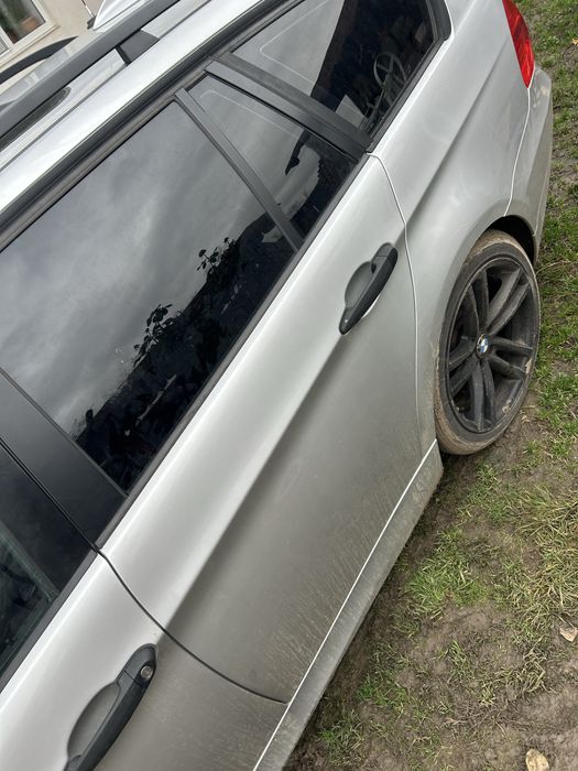 Vand bmw 320 ce-l cu distributia in fata