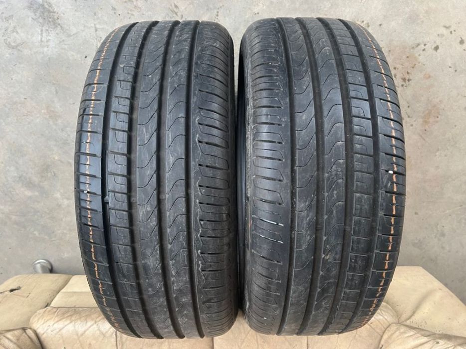 vând 2 anvelope 255/40/20 Pirelli de vară ca noi