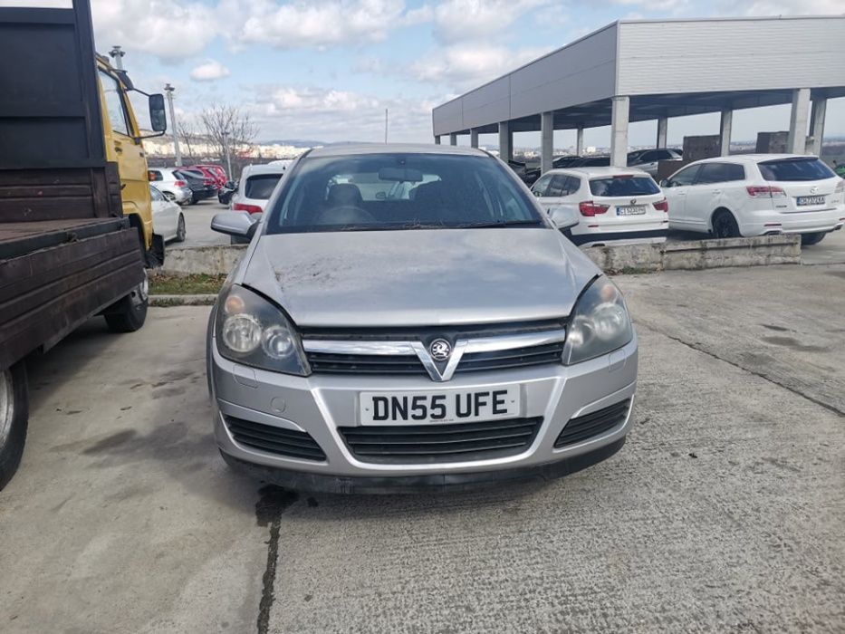 Opel Astra H 1.8 16v Автоматик НА ЧАСТИ