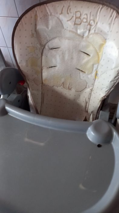 Продам детские стульчики для кормления