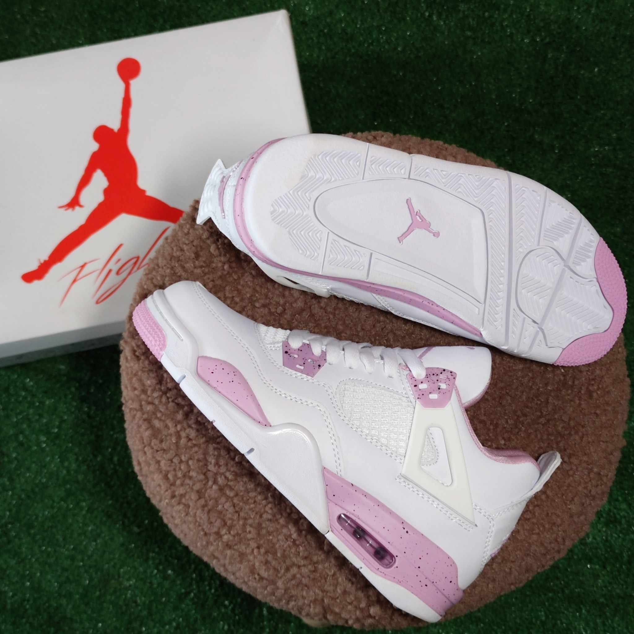 Nike Air Jordan 4 Pink Oreo