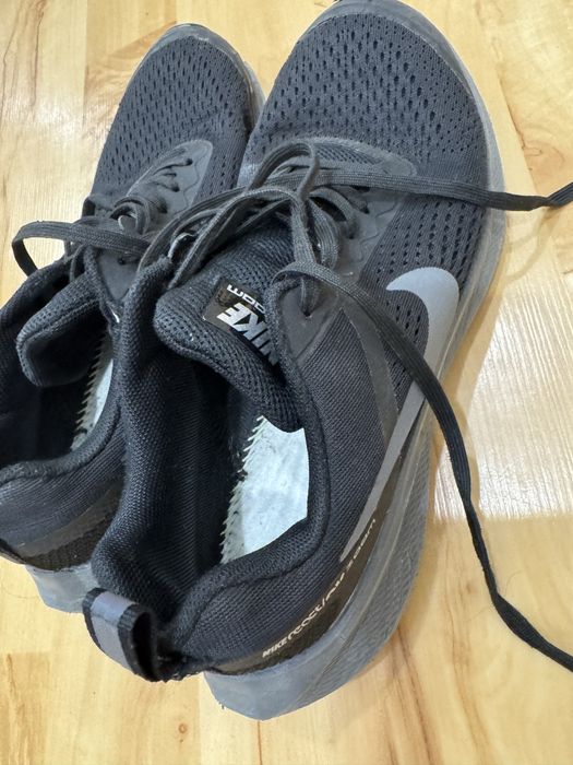 Кроссовки подростковые