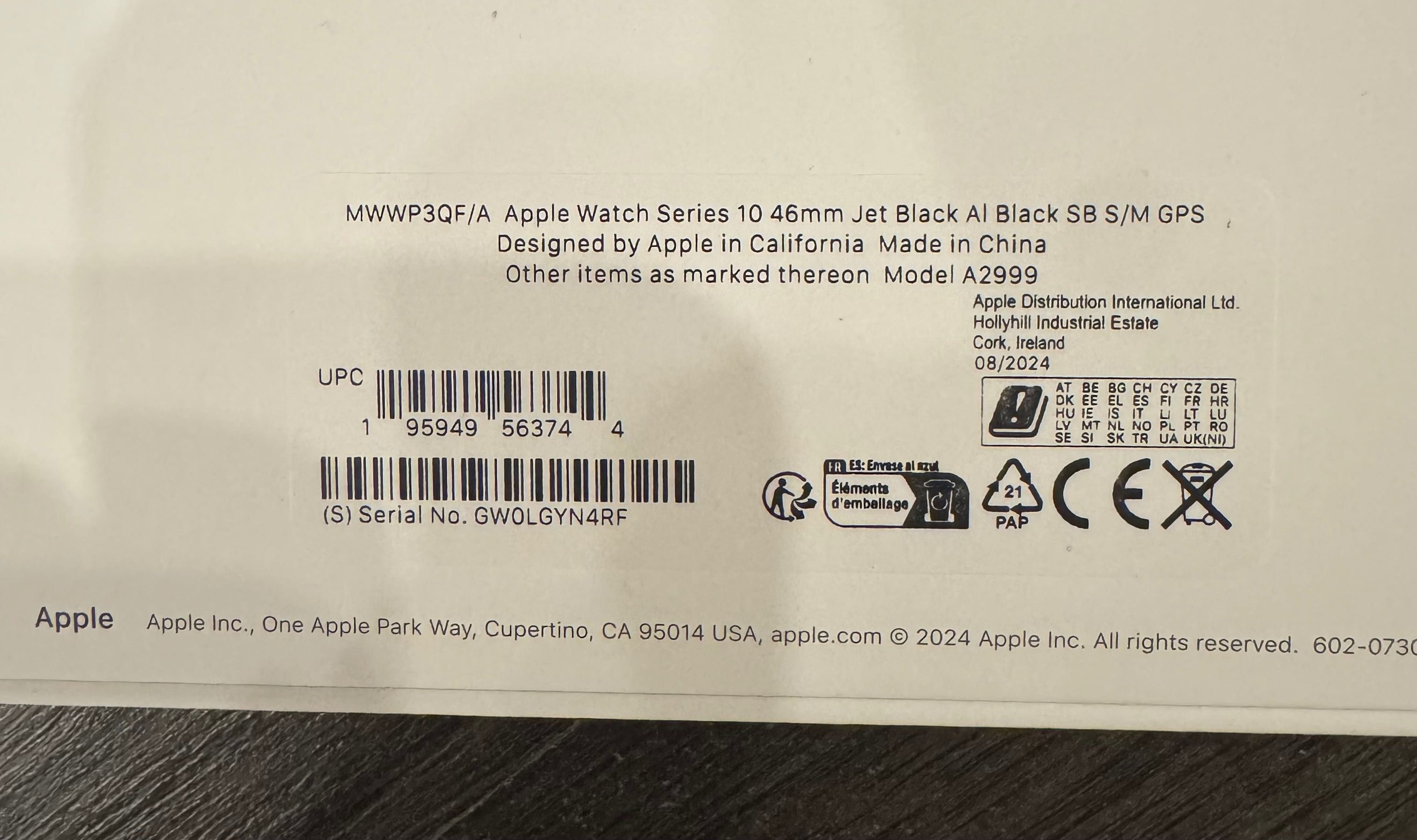 Apple Watch 10, черен, 46MM, S/M