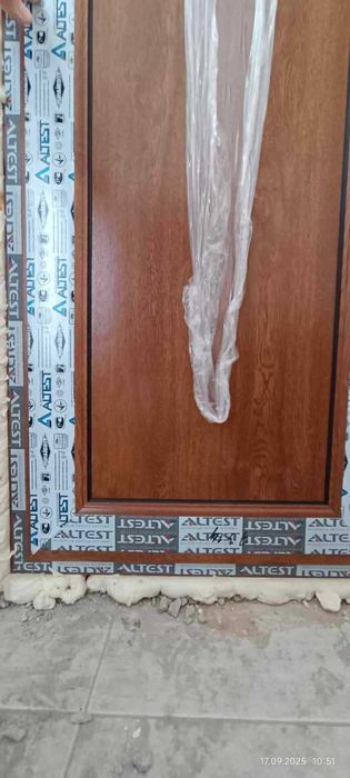 Алуминиева врата за баня