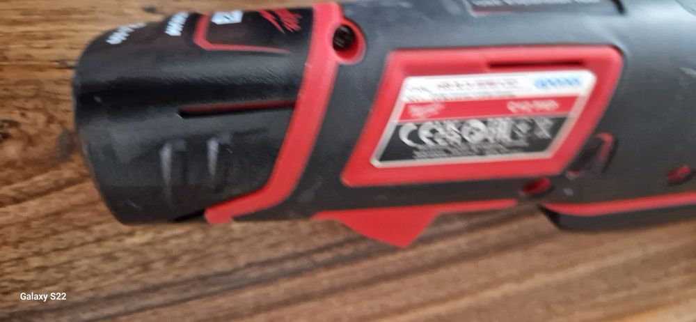 Milwaukee expandor țevi pe acumulator