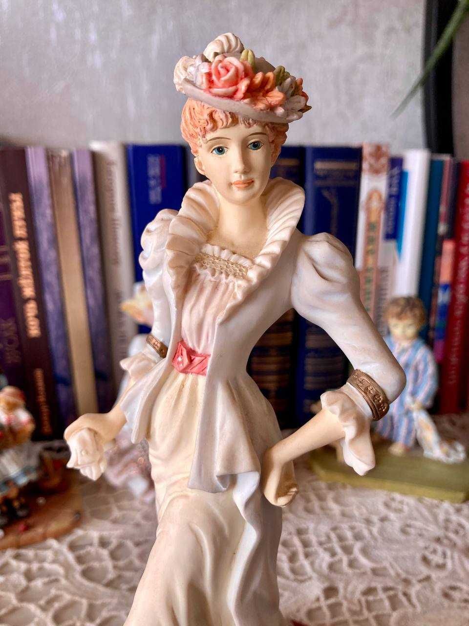 Винтажная фарфоровая статуэтка Society Belle, 1993, Великобритания