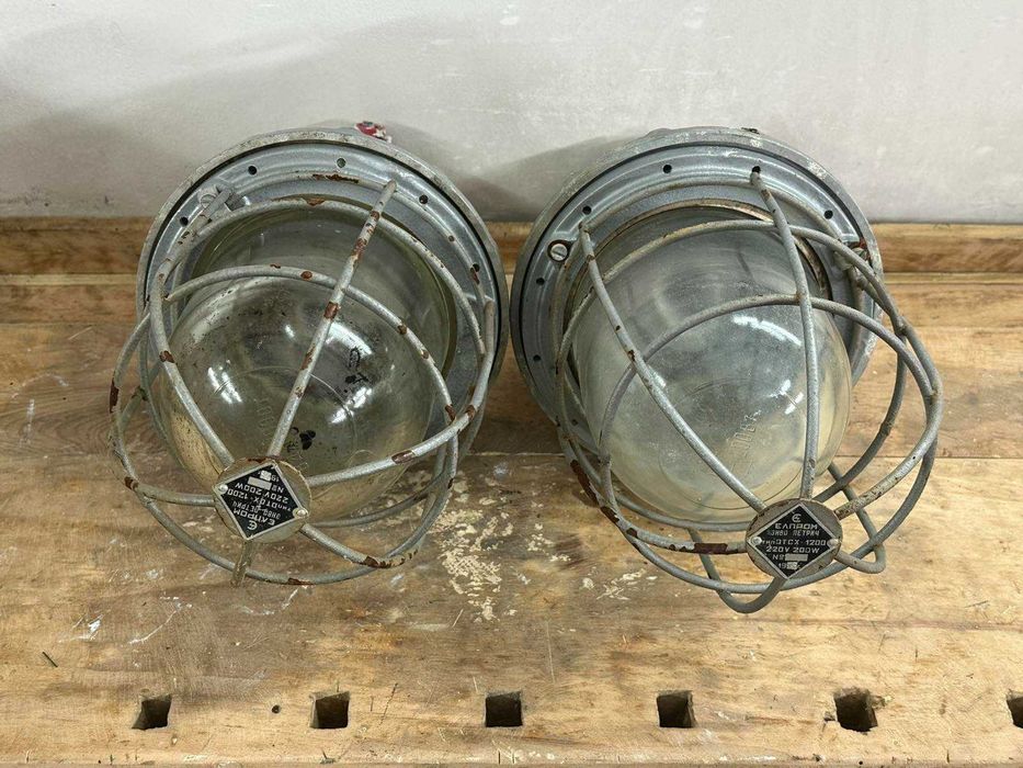 Соц Взривозащитена Индустриална Лампа