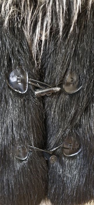 Vesta blanita neagra M