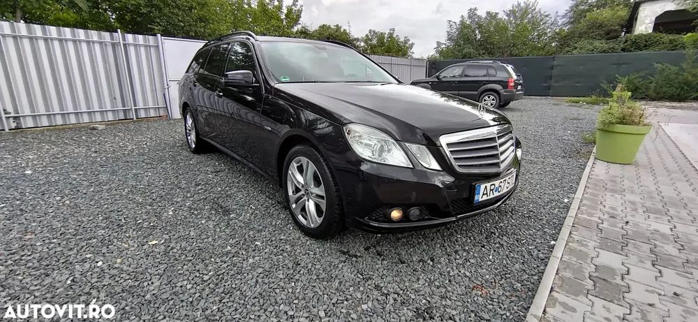 Mercedes-Benz E Prim propietar din 2021 , adusa din Germania.