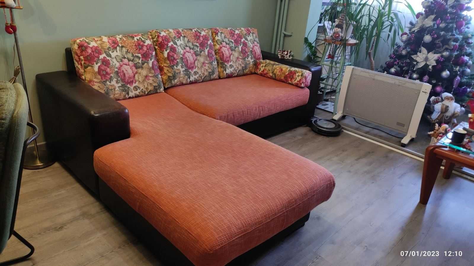 Ъглов диван с нова тапицерия