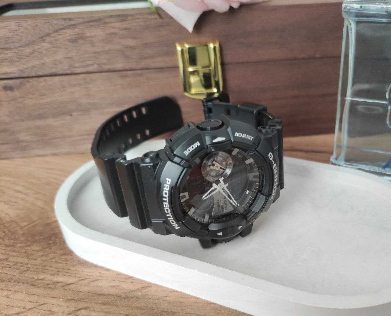 Продам часы CASIO G-SHOCK GA-400GB. Оригинал.