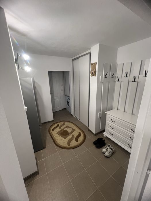 Inchiriez apartament 2 camere Gavana Lidl etaj 1 decomandat