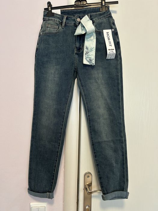 Jeans skinny mom fit masura 25 si 28