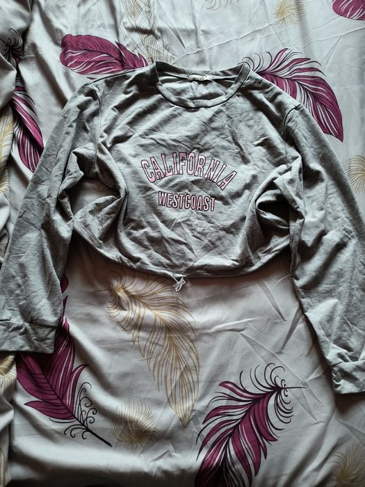 Bluza cu talia scurta