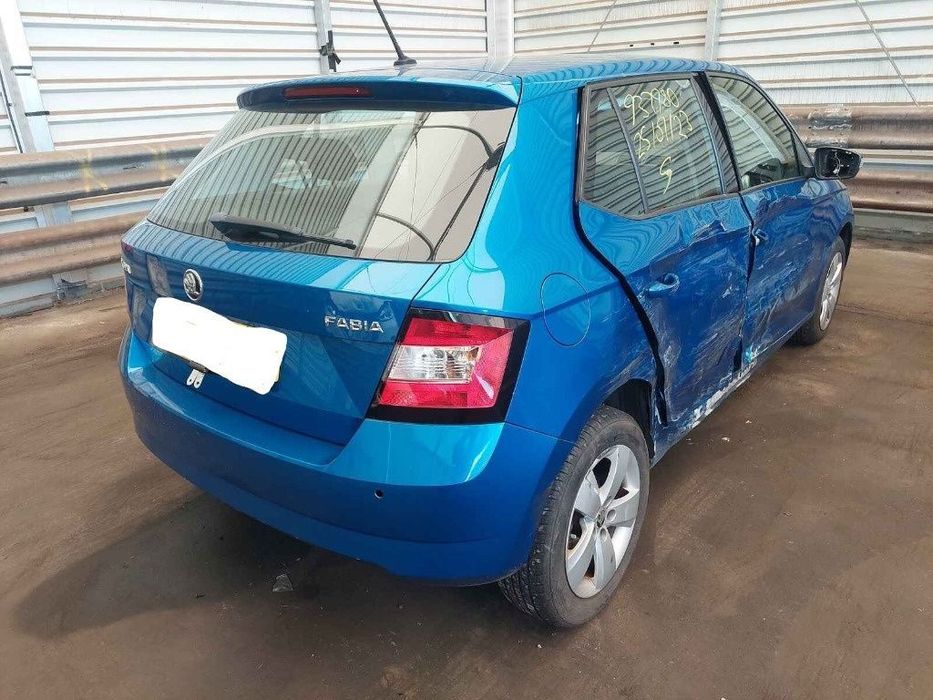 Stop stanga spate Skoda Fabia 3 2015 HATCHBACK 1.2 i CJZC