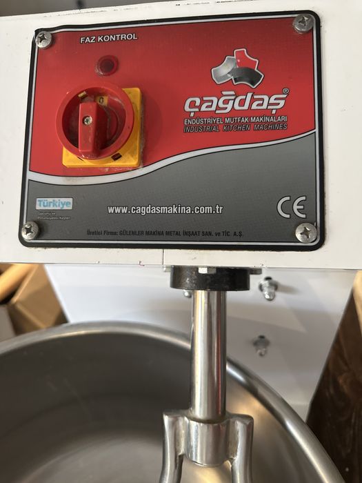 Тестомешалка продается!