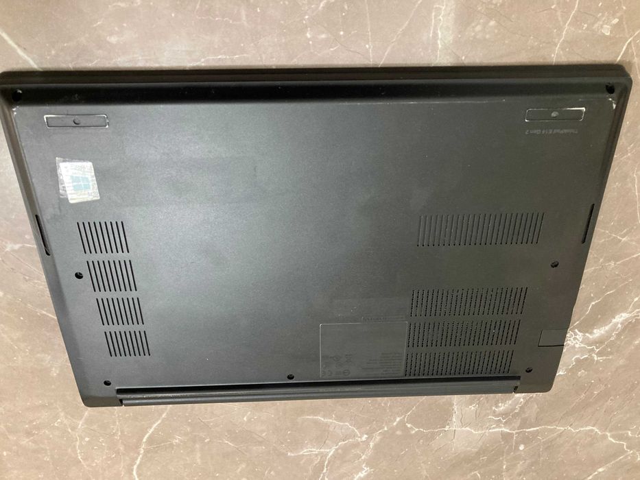 Lenovo E14, FHD-14.0" NVIDIA MX450, i7-1165G7, 16 Gb Ram, 256Gb NVMe