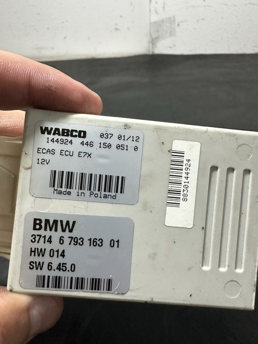 Modul suspensie perne aer BMW X5 E70 X6 E71 | 6793163