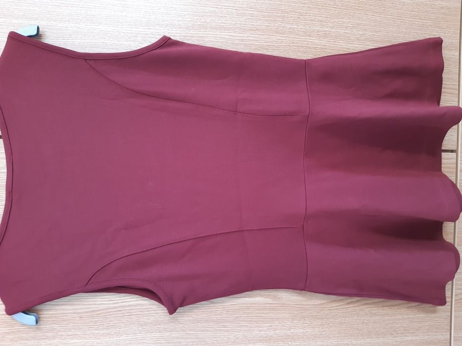 Maiou si bluze noi de la Mango