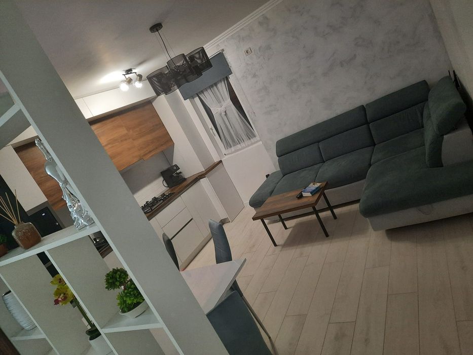 Propitar/vând apartament/ 3 camere/mobilat și utilat