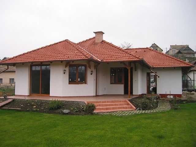 Acoperisuri, montaj orice tip acoperis, reparatii orice tip acoperis