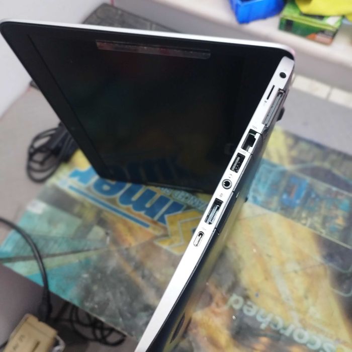 Laptop HP MT42 QUAD CORE A8-8600B , 14" FHD