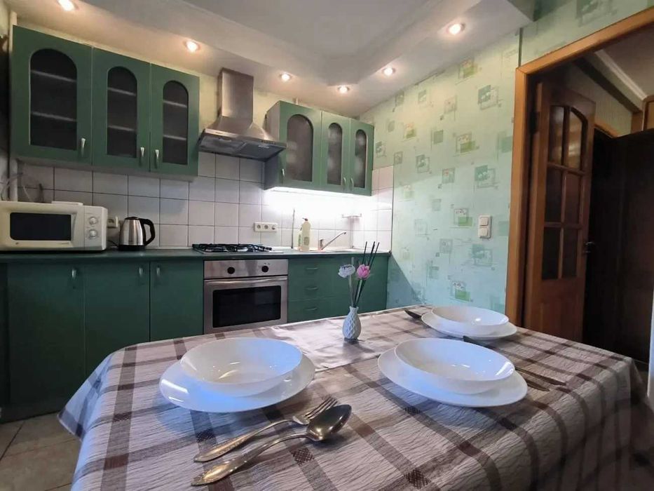 Дава се под наем Двустаен апартамент в София, Център - 55 кв.м за 407.49 € - Снимка #3