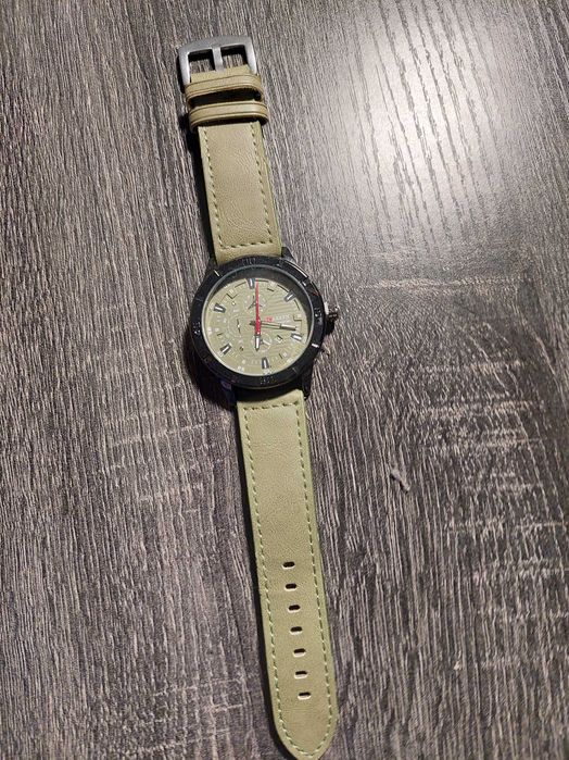 Ceas barbatesc, NOU, model sport