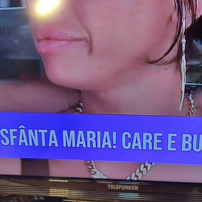 tv led -telefuncken 102cm.