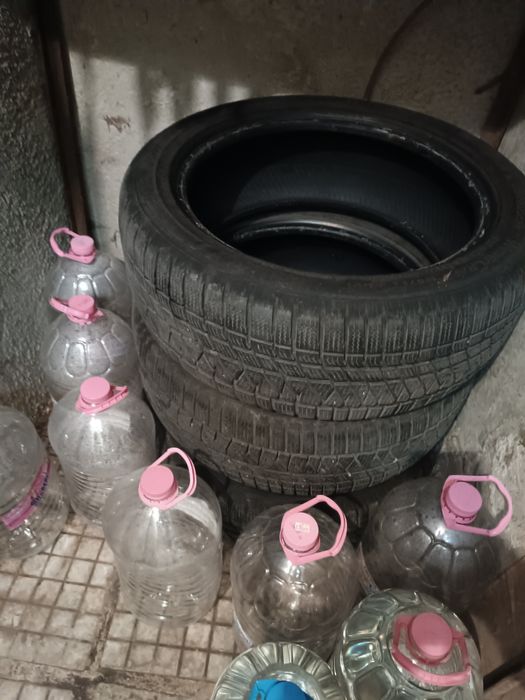 Гуми 235/50/19 Kumho