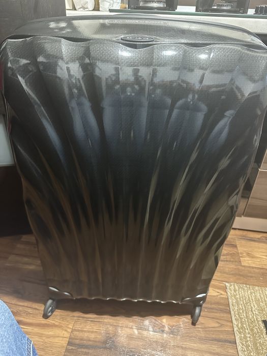 Samsonite spinner troller